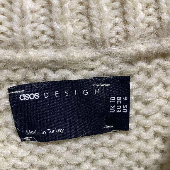 ASOS Design Cream Distressed Knit Sweater Cropped Pullover – Size 6 - Picture 2 of 10